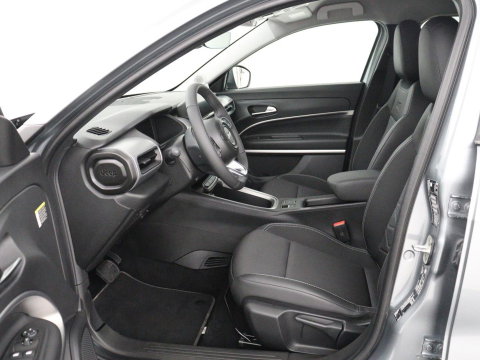 Jeep Avanger 85th Anniversary 54 kWh | SOH 97,7% | 360 Camera | Adaptive cruise control | Carplay | Climate control | Side assist