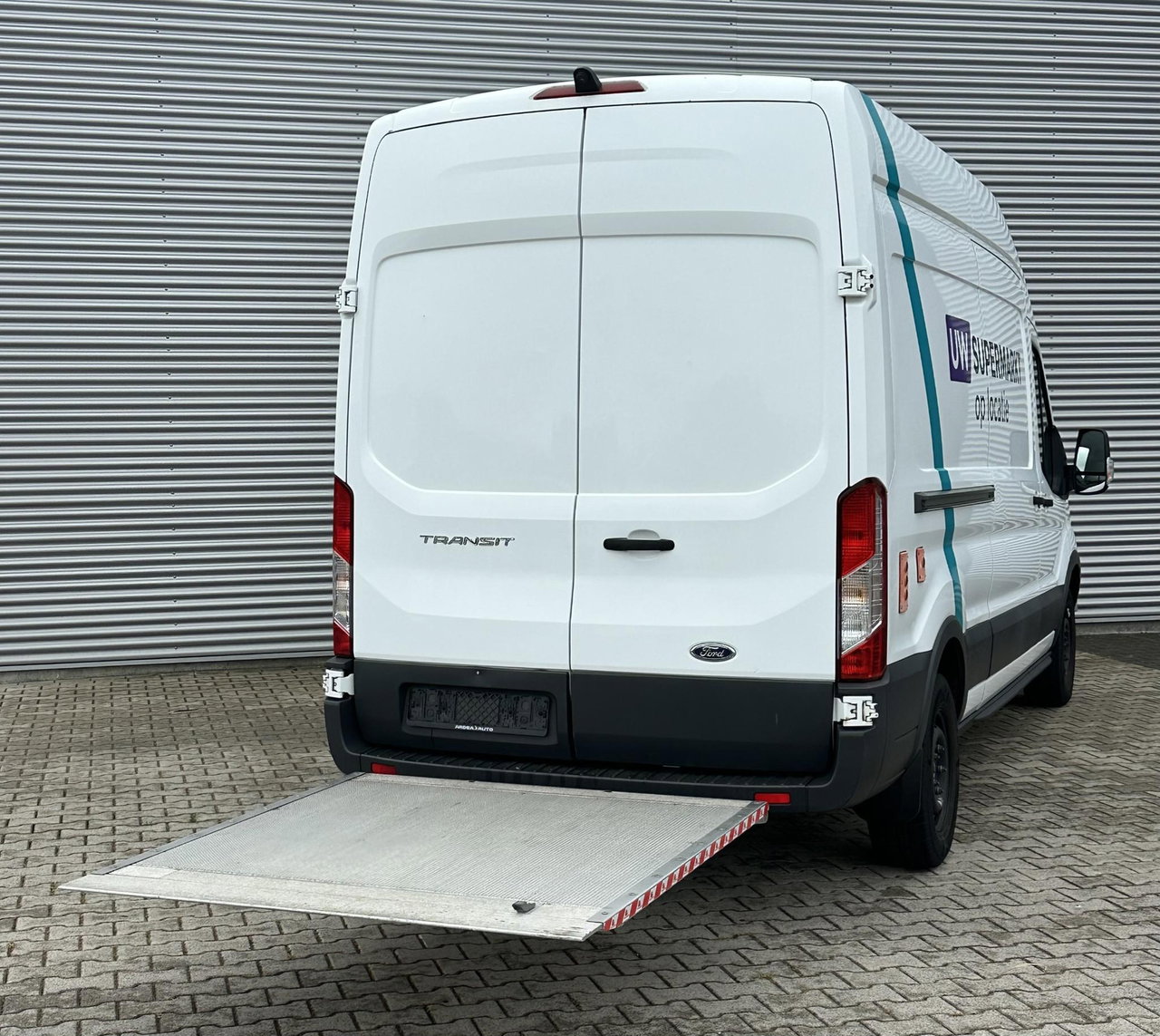 Ford Transit Bus