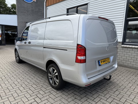 Mercedes-Benz Vito 111 CDI Functional Lang L2H1 / vaste prijs rijklaar € 18.950 ex btw / lease vanaf € 319 / euro 6 / bpm vrij / dubbele schuifdeur ! / airco / cruise / navi / camera / trekhaak
