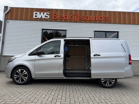 Mercedes-Benz Vito 111 CDI Functional Lang L2H1 / vaste prijs rijklaar € 18.950 ex btw / lease vanaf € 319 / euro 6 / bpm vrij / dubbele schuifdeur ! / airco / cruise / navi / camera / trekhaak