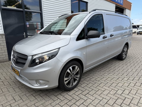 Mercedes-Benz Vito 111 CDI Functional Lang L2H1 / vaste prijs rijklaar € 18.950 ex btw / lease vanaf € 319 / euro 6 / bpm vrij / dubbele schuifdeur ! / airco / cruise / navi / camera / trekhaak
