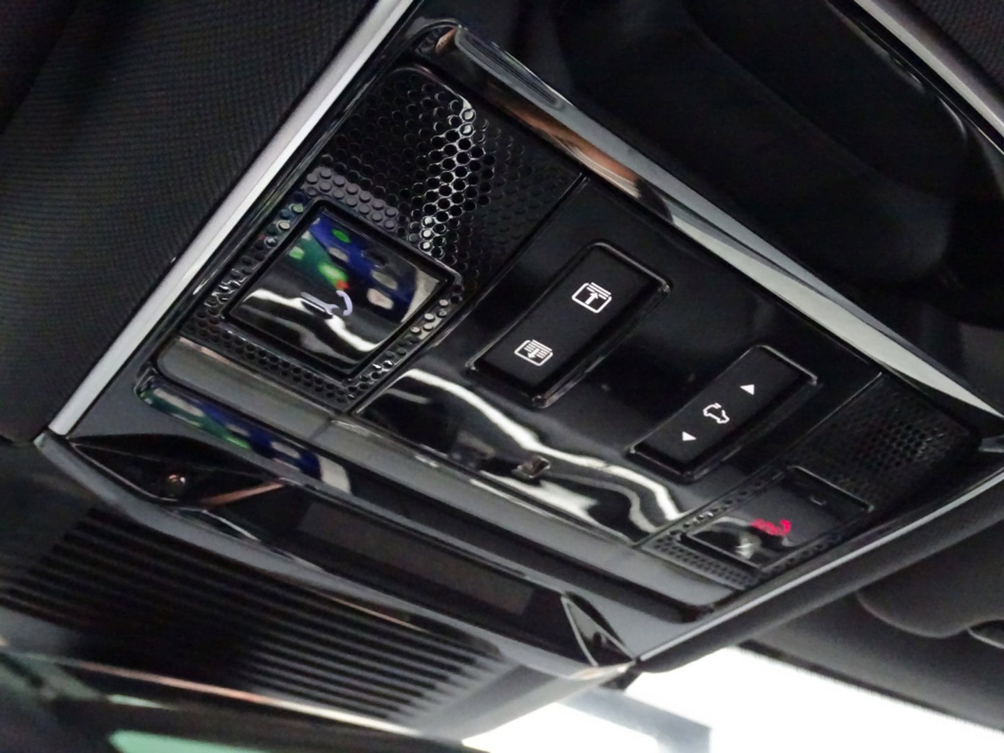 Land Rover Range Rover Sport P460e R-Dynamic HSE / Meridian / 2025 / 360°