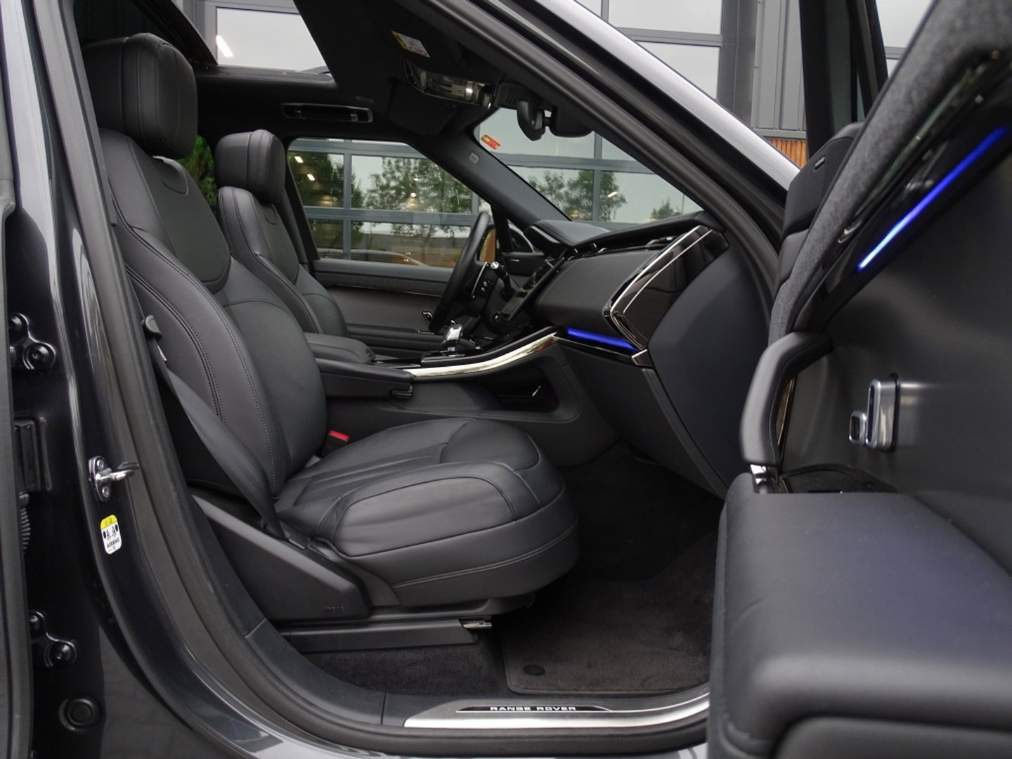 Land Rover Range Rover Sport P460e R-Dynamic HSE / Meridian / 2025 / 360°