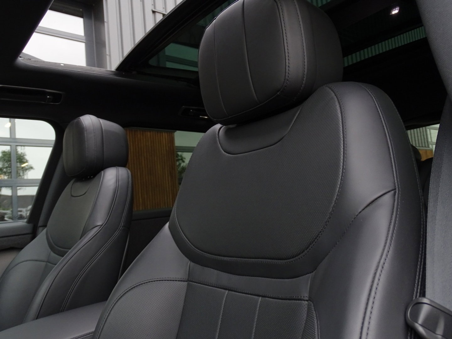 Land Rover Range Rover Sport P460e R-Dynamic HSE / Meridian / 2025 / 360°