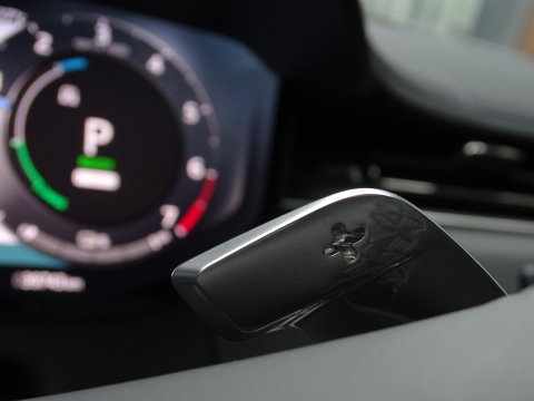 Land Rover Range Rover Sport P460e R-Dynamic HSE / Meridian / 2025 / 360°