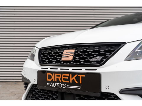 SEAT Leon 2.0 TSI CUPRA PANORAMA BEATS VIRTUAL APPLE CARPLAY