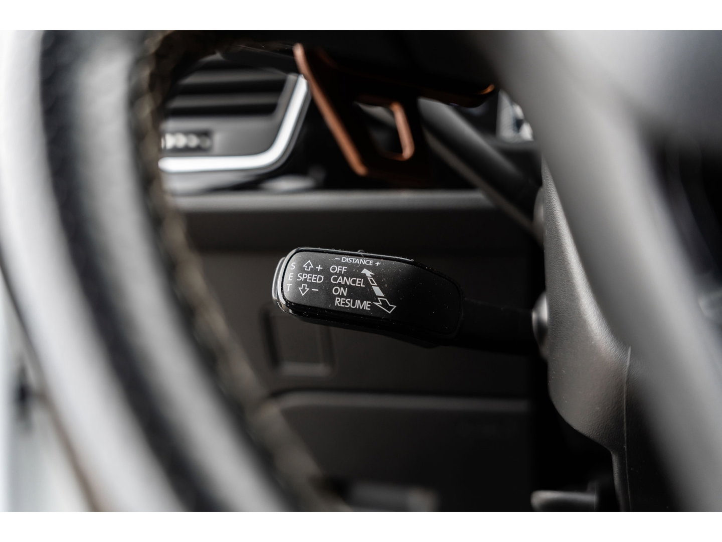 SEAT Leon 2.0 TSI CUPRA PANORAMA BEATS VIRTUAL APPLE CARPLAY