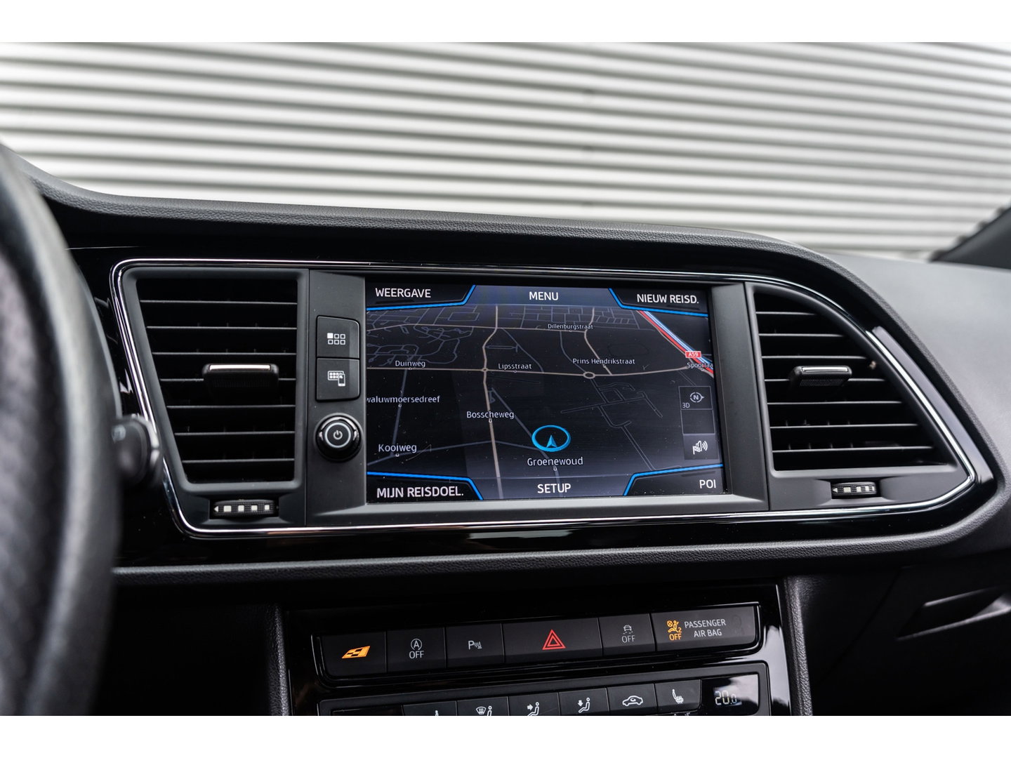 SEAT Leon 2.0 TSI CUPRA PANORAMA BEATS VIRTUAL APPLE CARPLAY