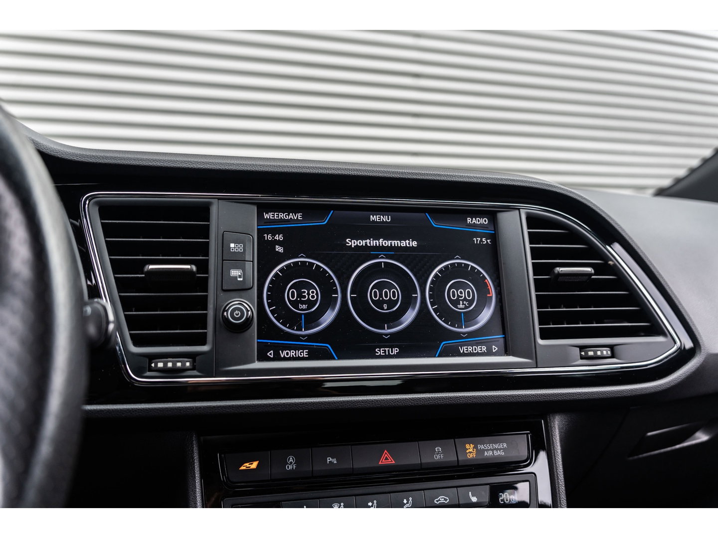 SEAT Leon 2.0 TSI CUPRA PANORAMA BEATS VIRTUAL APPLE CARPLAY