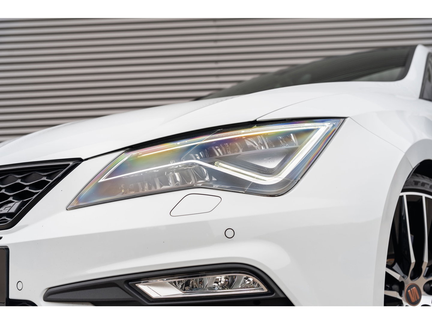 SEAT Leon 2.0 TSI CUPRA PANORAMA BEATS VIRTUAL APPLE CARPLAY