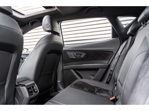 SEAT Leon 2.0 TSI CUPRA PANORAMA BEATS VIRTUAL APPLE CARPLAY