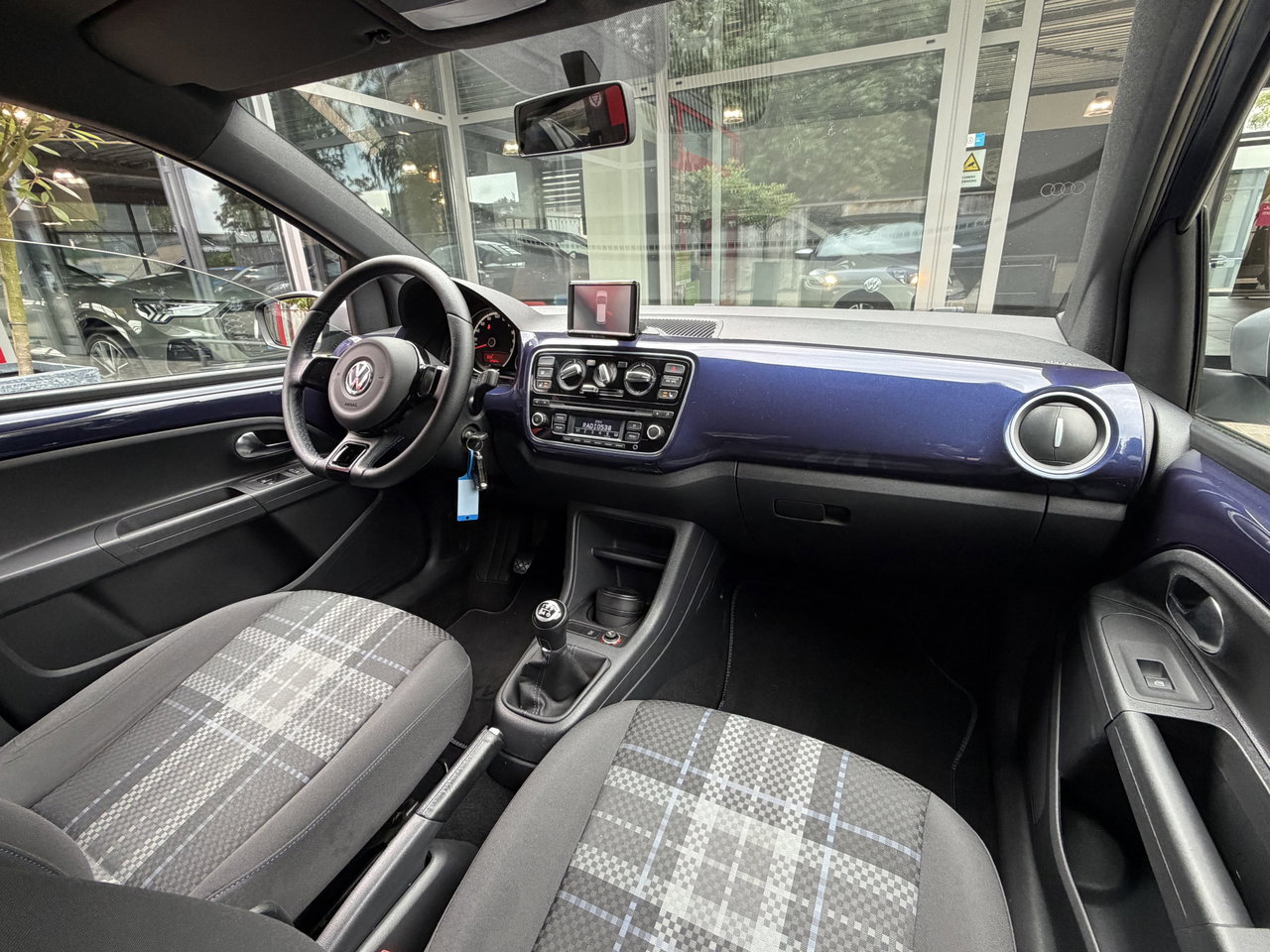 Volkswagen up!