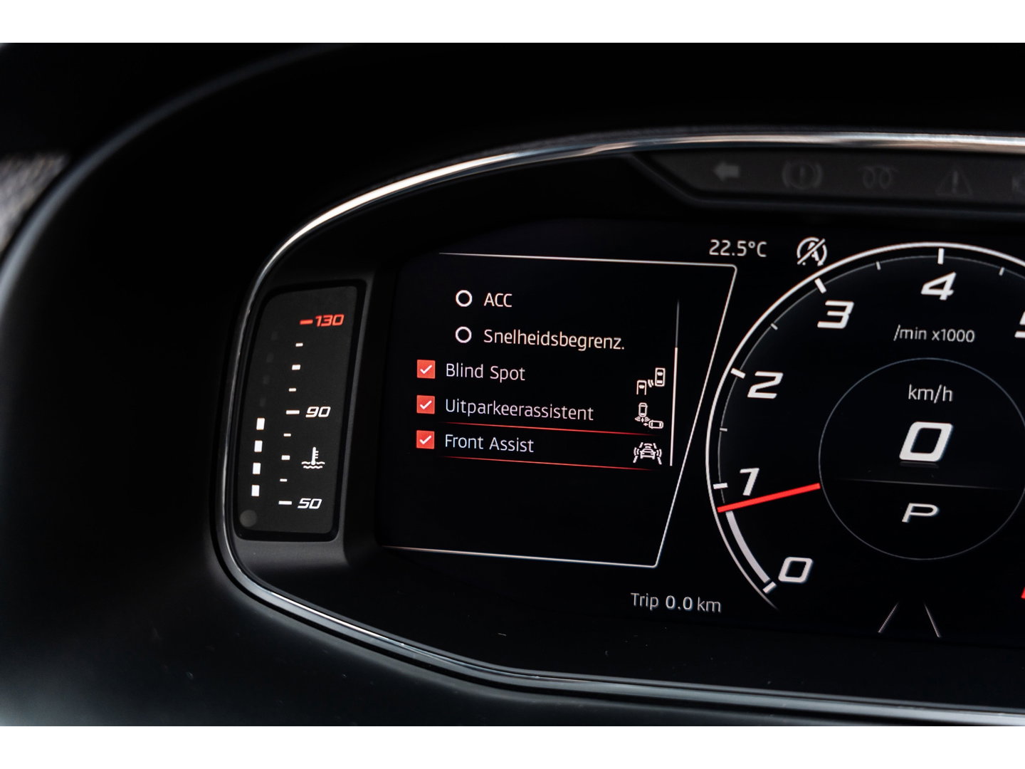 CUPRA Ateca 2.0 TSI 4DRIVE LIMITED AKRA CARBON PANO BREMBO