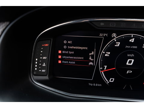 CUPRA Ateca 2.0 TSI 4DRIVE LIMITED AKRA CARBON PANO BREMBO