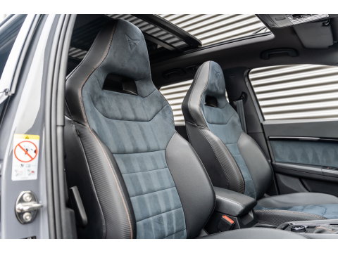 CUPRA Ateca 2.0 TSI 4DRIVE LIMITED AKRA CARBON PANO BREMBO