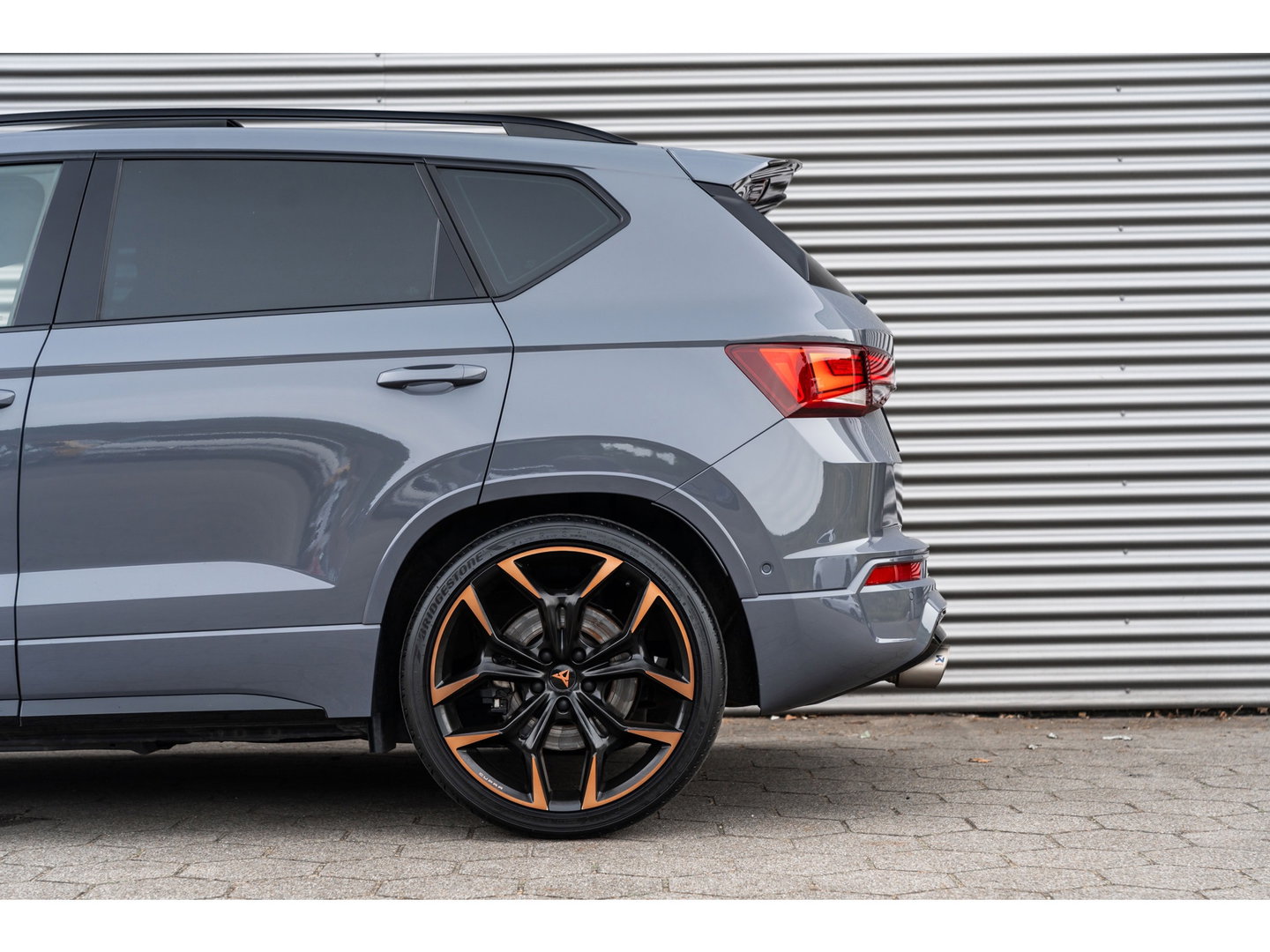 CUPRA Ateca 2.0 TSI 4DRIVE LIMITED AKRA CARBON PANO BREMBO
