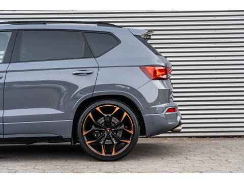 CUPRA Ateca 2.0 TSI 4DRIVE LIMITED AKRA CARBON PANO BREMBO
