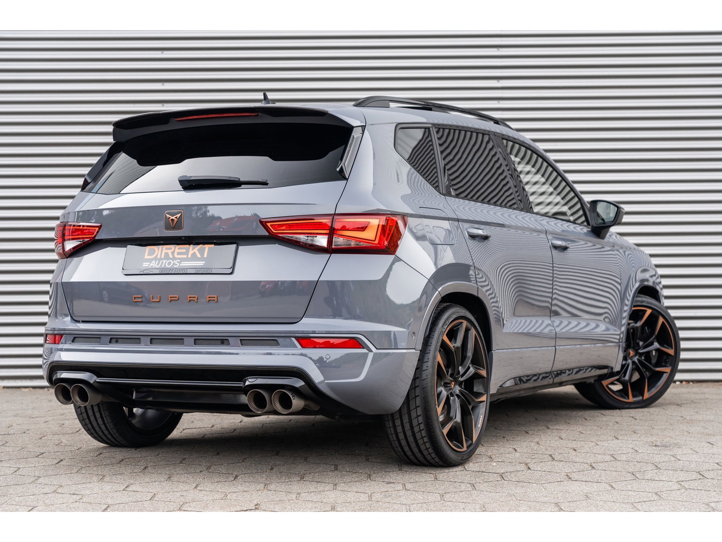 CUPRA Ateca 2.0 TSI 4DRIVE LIMITED AKRA CARBON PANO BREMBO