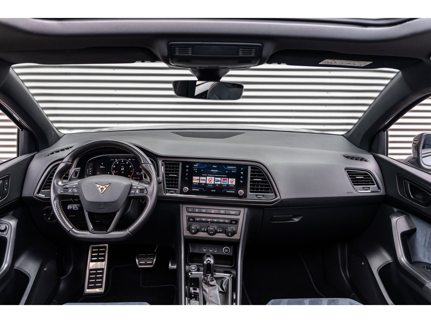 CUPRA Ateca 2.0 TSI 4DRIVE LIMITED AKRA CARBON PANO BREMBO