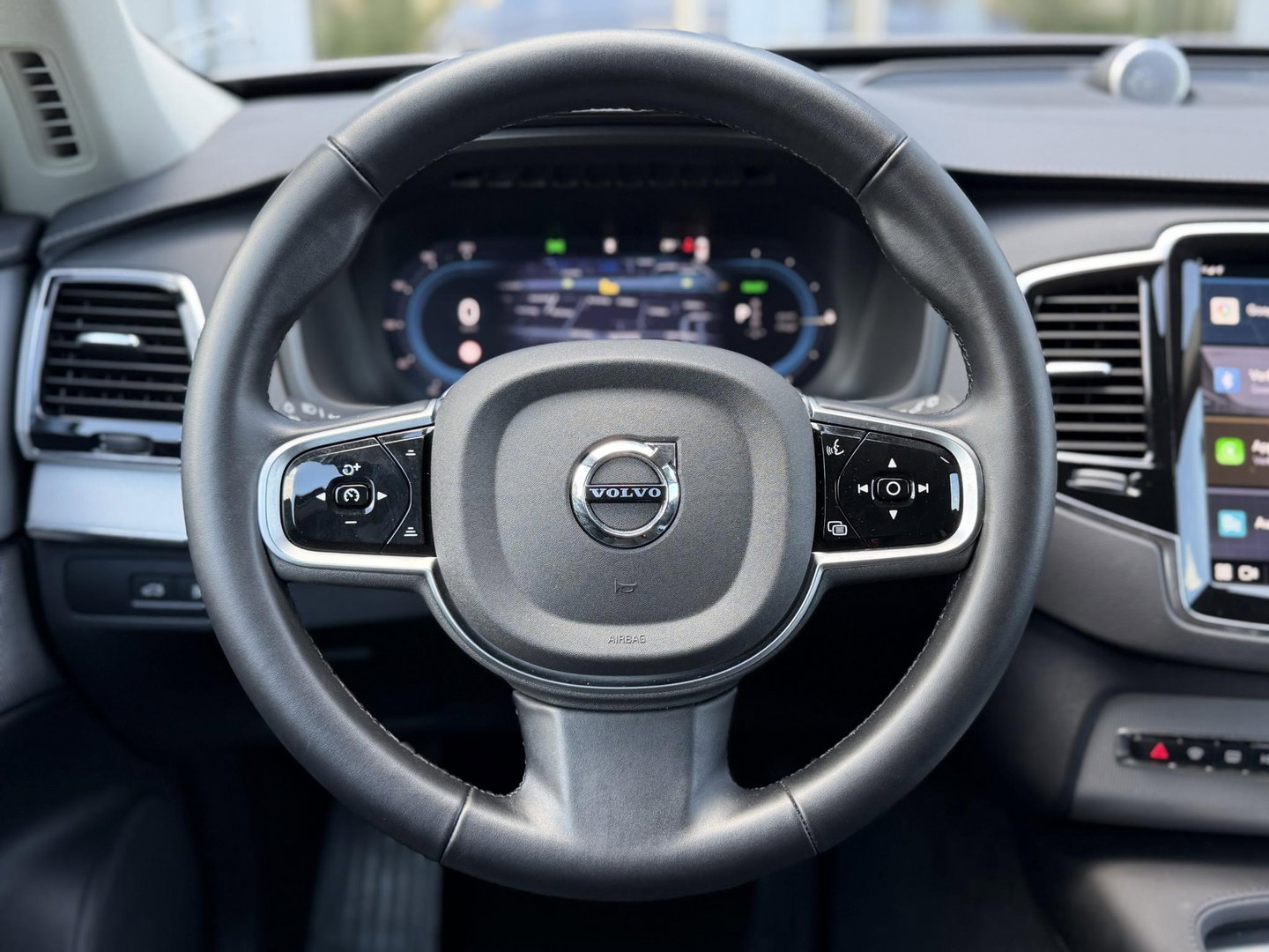 Volvo XC90 2.0 T8 Plug-in hybrid AWD Plus Dark 7P|B&W|360CAM|Pilot Assist|Trekhaak|22"