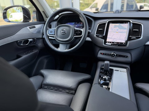 Volvo XC90 2.0 T8 Plug-in hybrid AWD Plus Dark 7P|B&W|360CAM|Pilot Assist|Trekhaak|22"