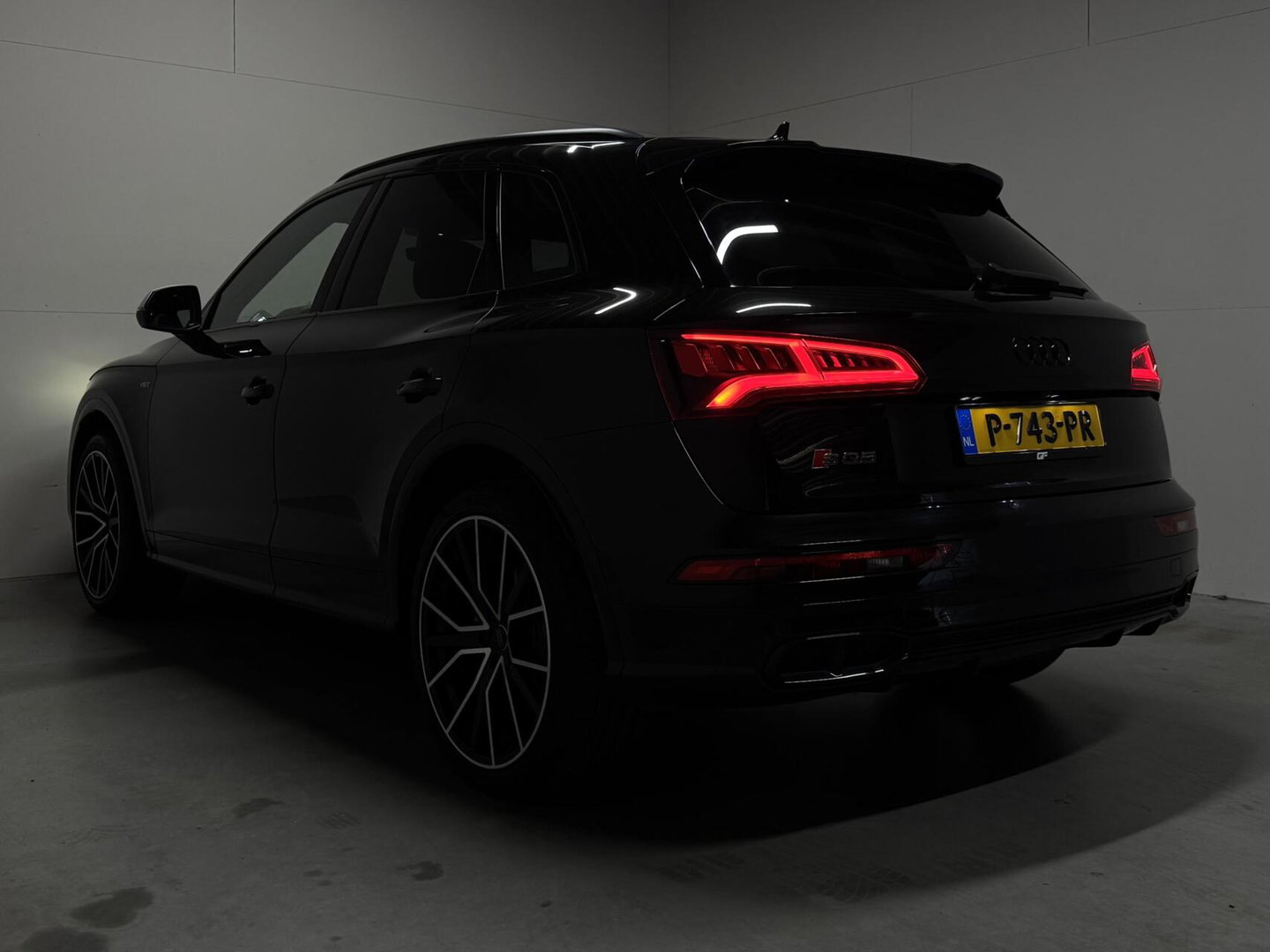 Audi SQ5 3.0 TFSI SQ5 Quattro Pano RS Seats Luchtvering B&O Massage