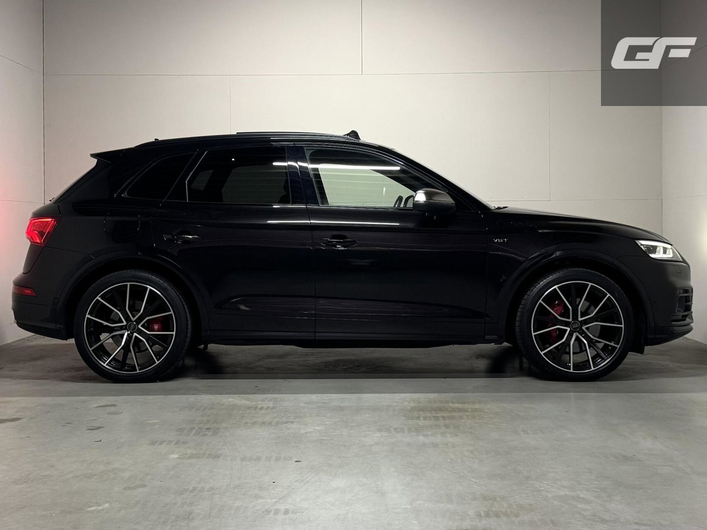Audi SQ5 3.0 TFSI SQ5 Quattro Pano RS Seats Luchtvering B&O Massage