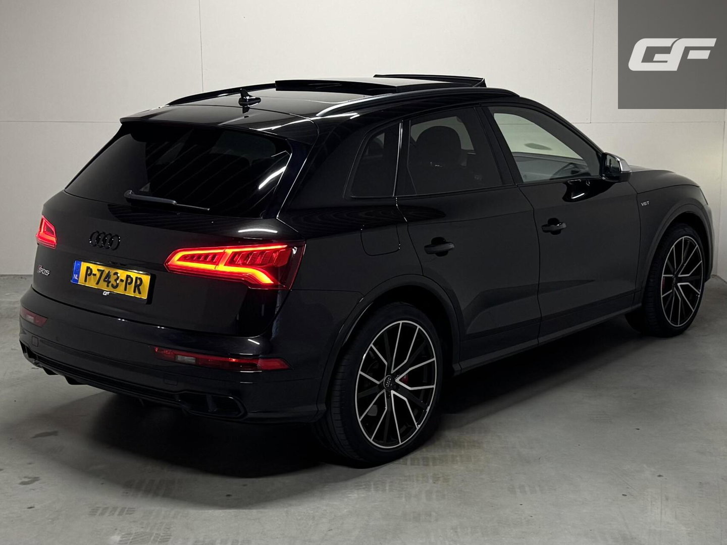 Audi SQ5 3.0 TFSI SQ5 Quattro Pano RS Seats Luchtvering B&O Massage