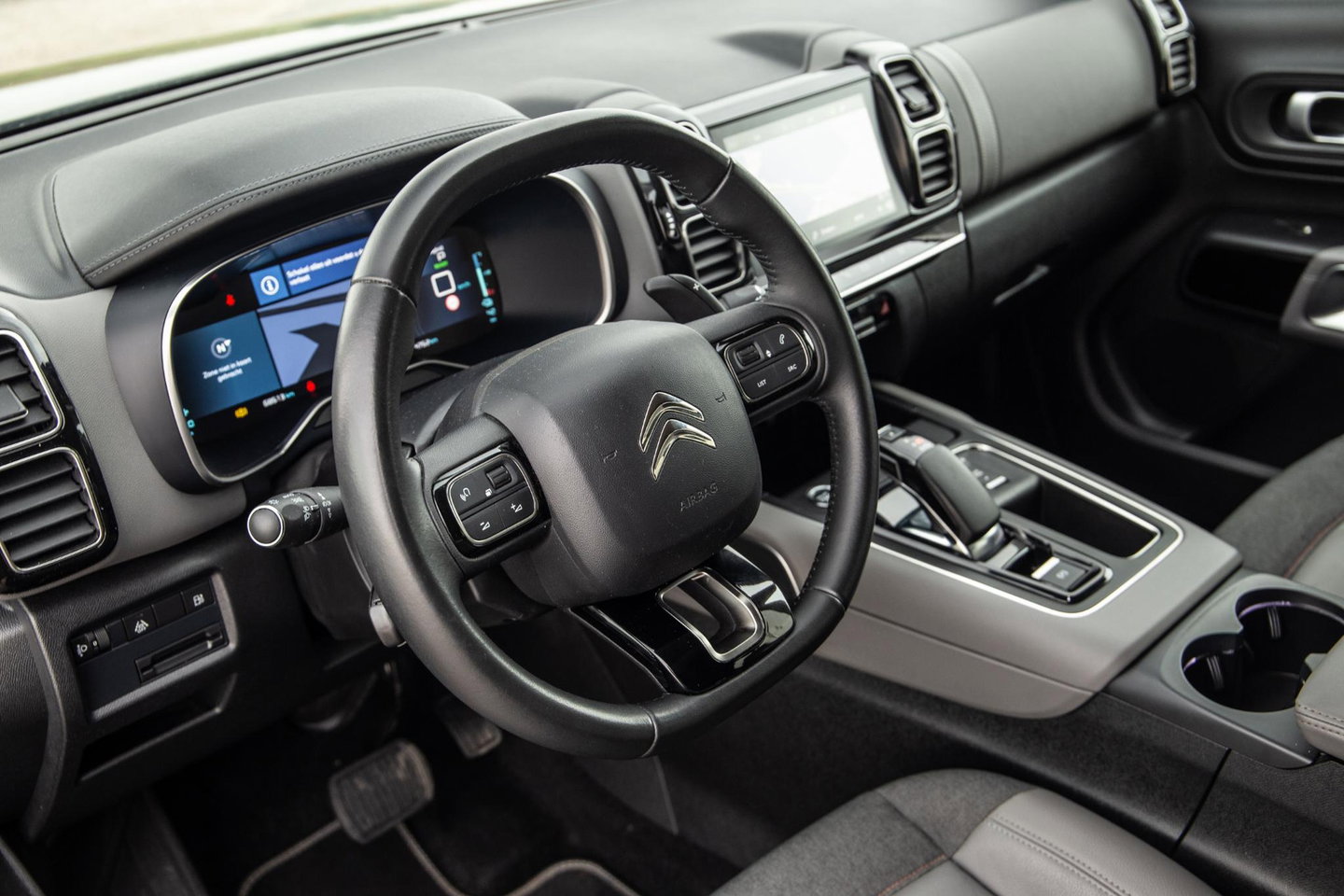 Citroën C5 Aircross 1.6 Plug-in Hybrid 225 Shine AIRCO / CRUISE CONTROLE / CARPLAY / DEALER ONDERHOUDEN / PHEV