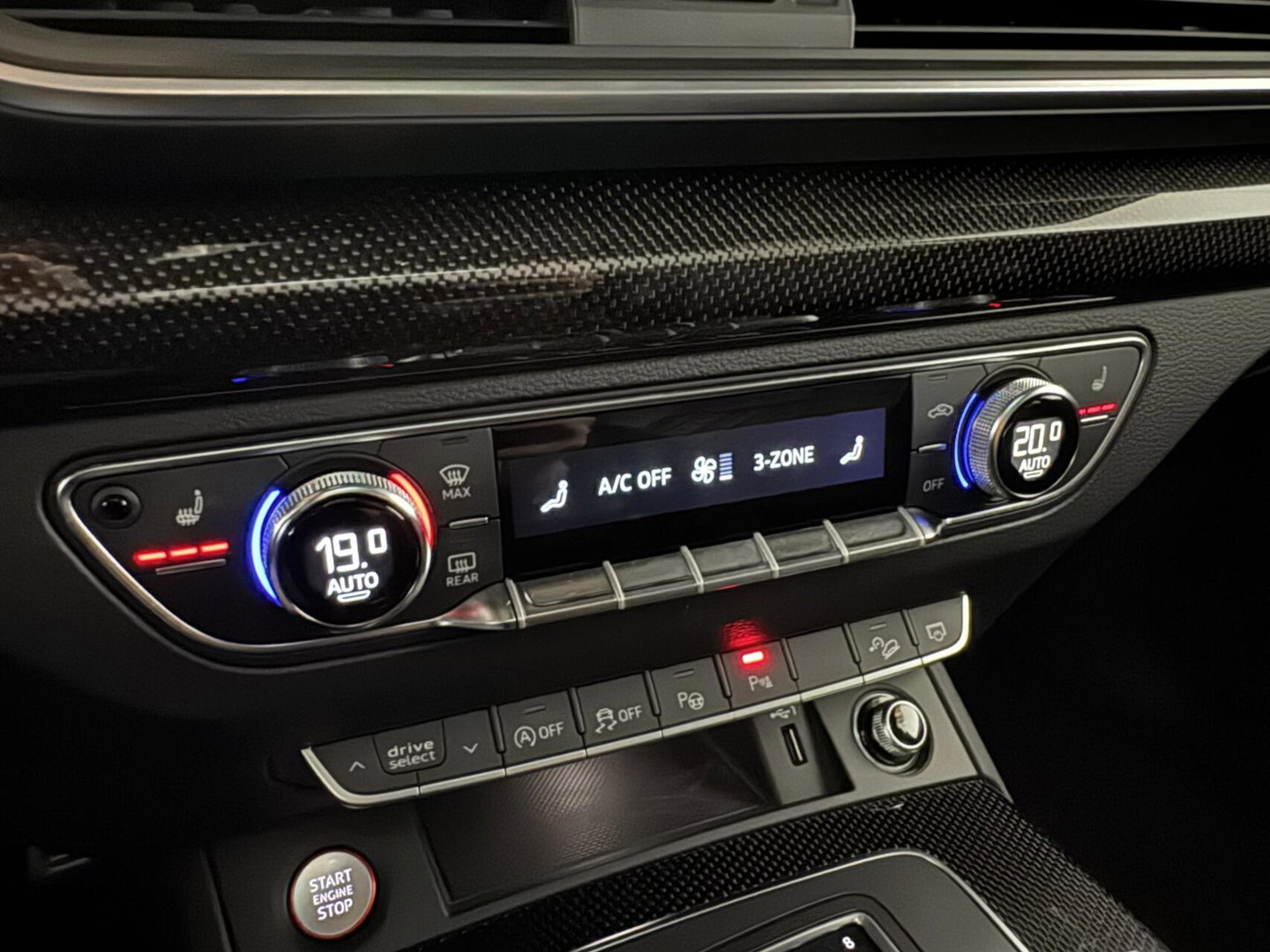Audi SQ5 3.0 TFSI SQ5 Quattro Pano RS Seats Luchtvering B&O Massage