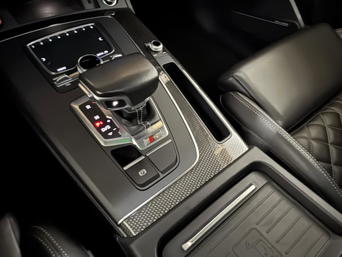 Audi SQ5 3.0 TFSI SQ5 Quattro Pano RS Seats Luchtvering B&O Massage