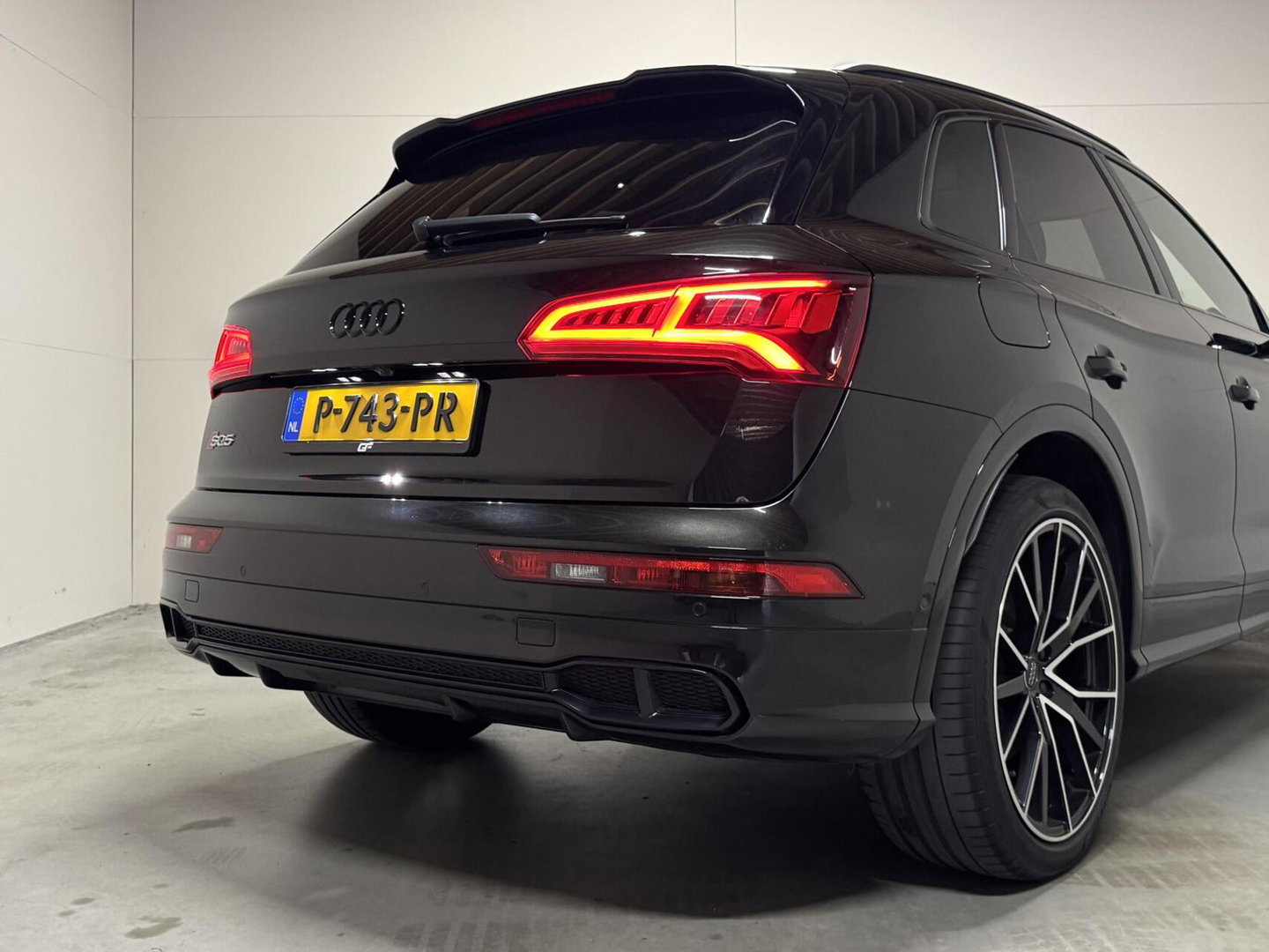 Audi SQ5 3.0 TFSI SQ5 Quattro Pano RS Seats Luchtvering B&O Massage