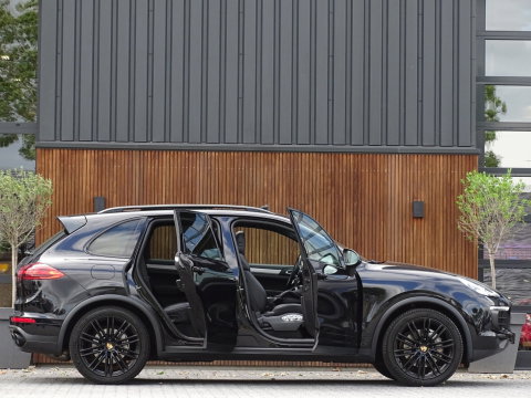 Porsche Cayenne 3.6 S V6 420PK / PCM / BOSE / *NAP*
