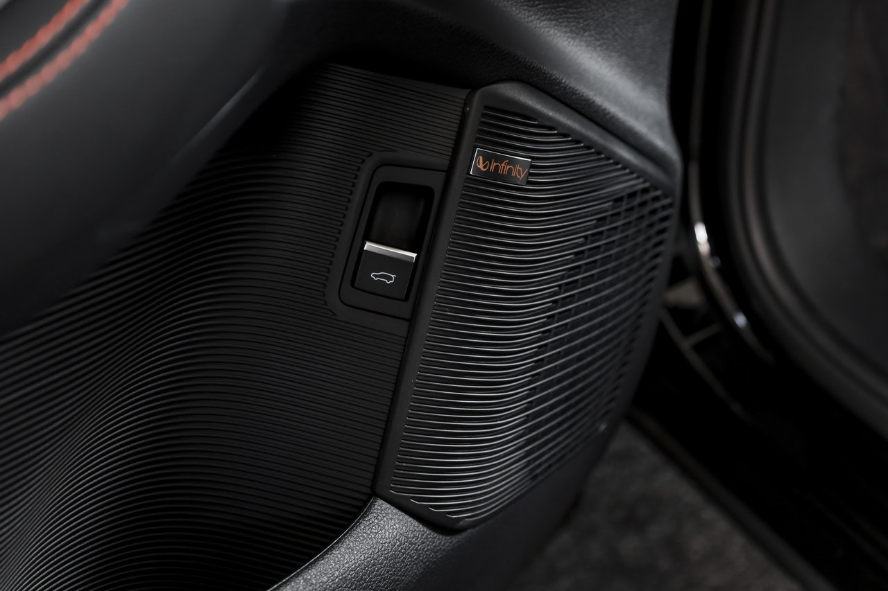 BYD SEAL U