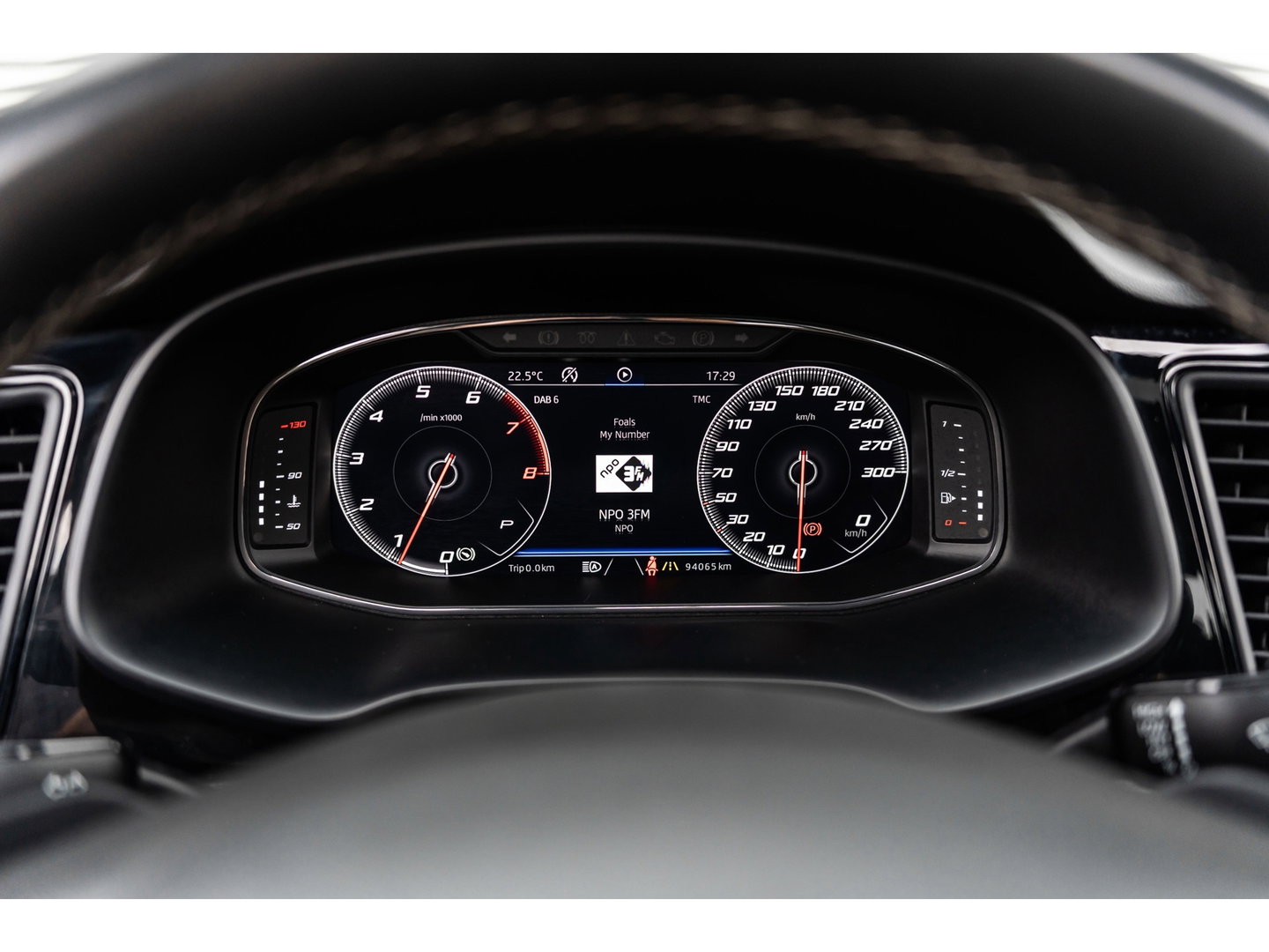 SEAT Leon 2.0 TSI CUPRA PANO BEATS VIRTUAL KEYLESS CAMERA