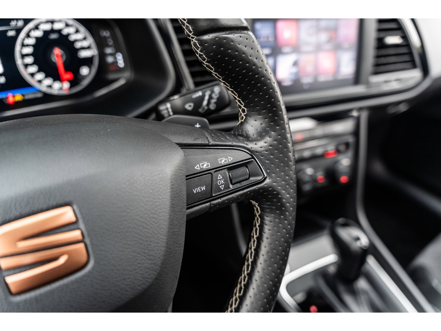 SEAT Leon 2.0 TSI CUPRA PANO BEATS VIRTUAL KEYLESS CAMERA
