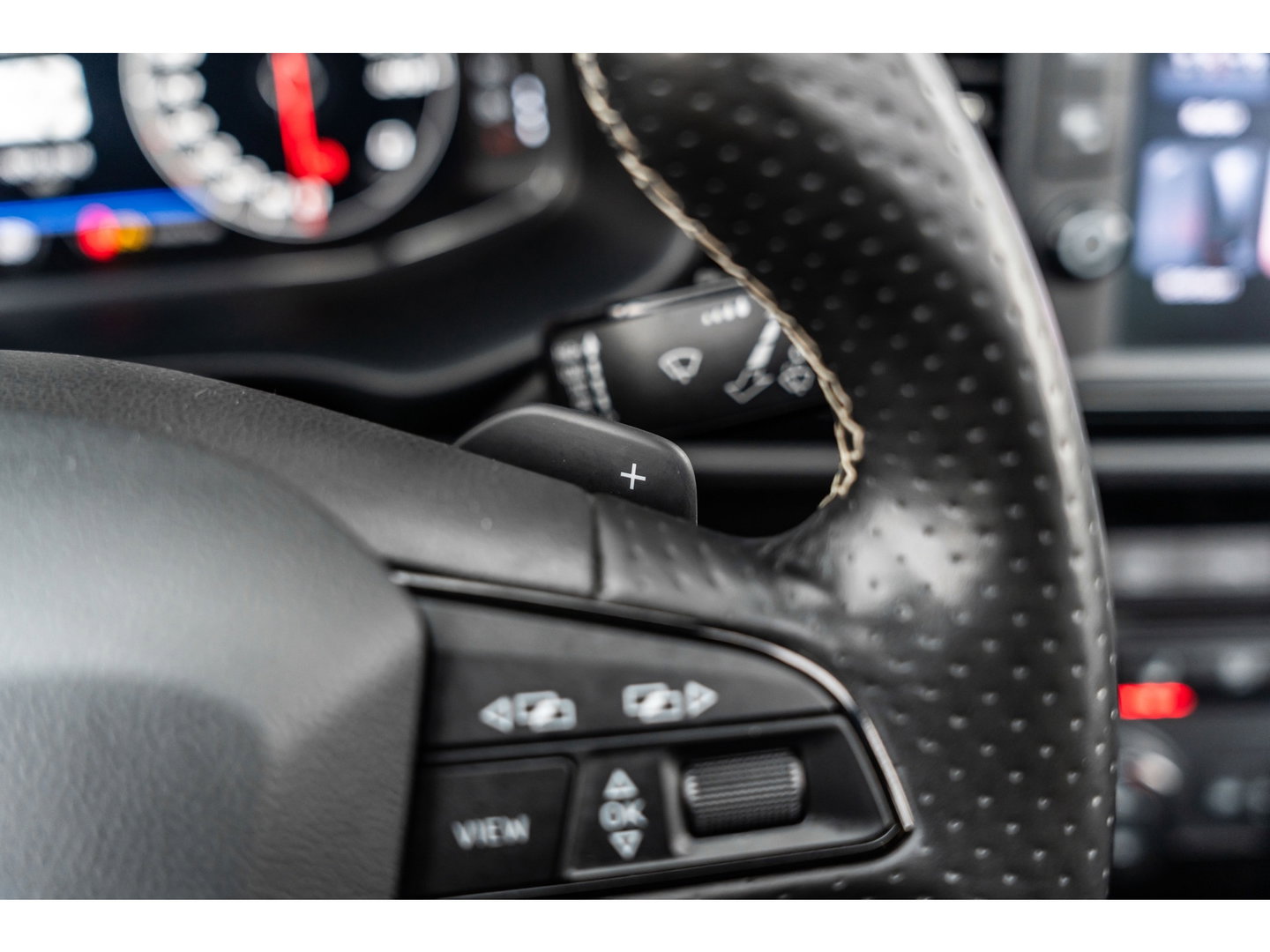 SEAT Leon 2.0 TSI CUPRA PANO BEATS VIRTUAL KEYLESS CAMERA