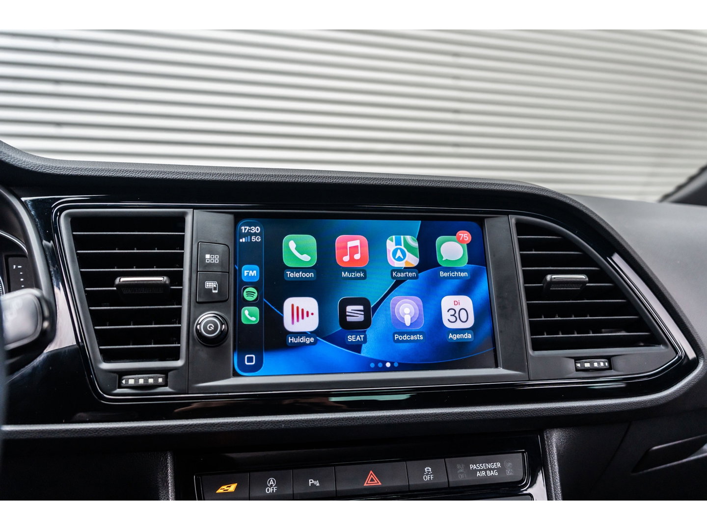 SEAT Leon 2.0 TSI CUPRA PANO BEATS VIRTUAL KEYLESS CAMERA