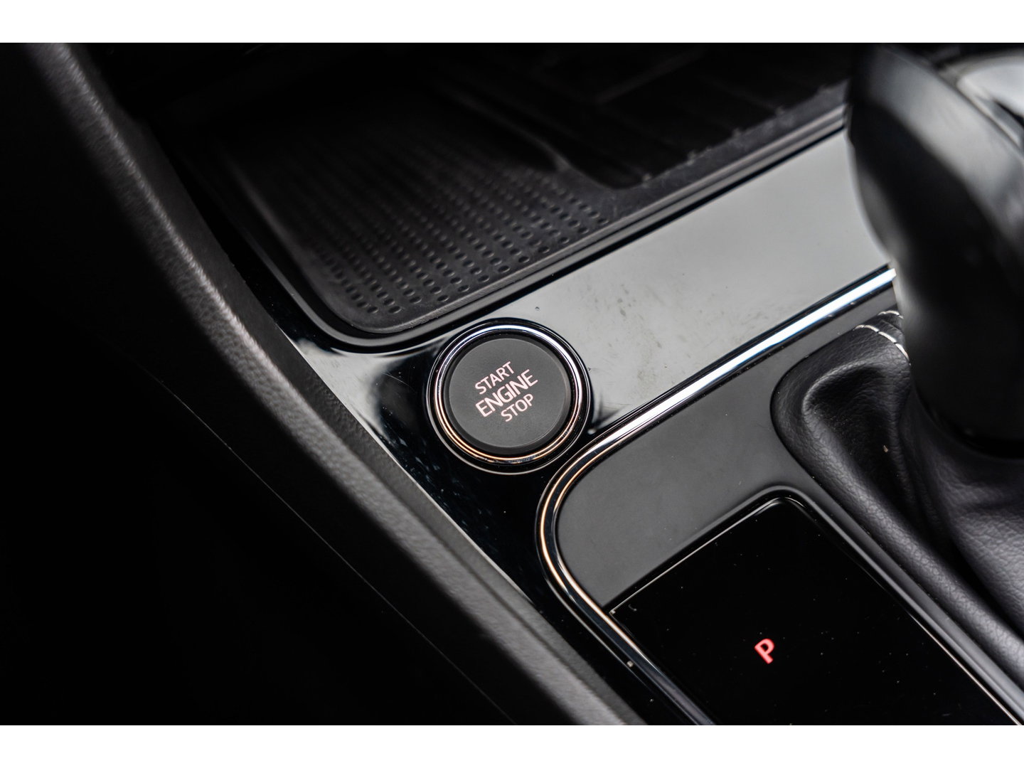 SEAT Leon 2.0 TSI CUPRA PANO BEATS VIRTUAL KEYLESS CAMERA