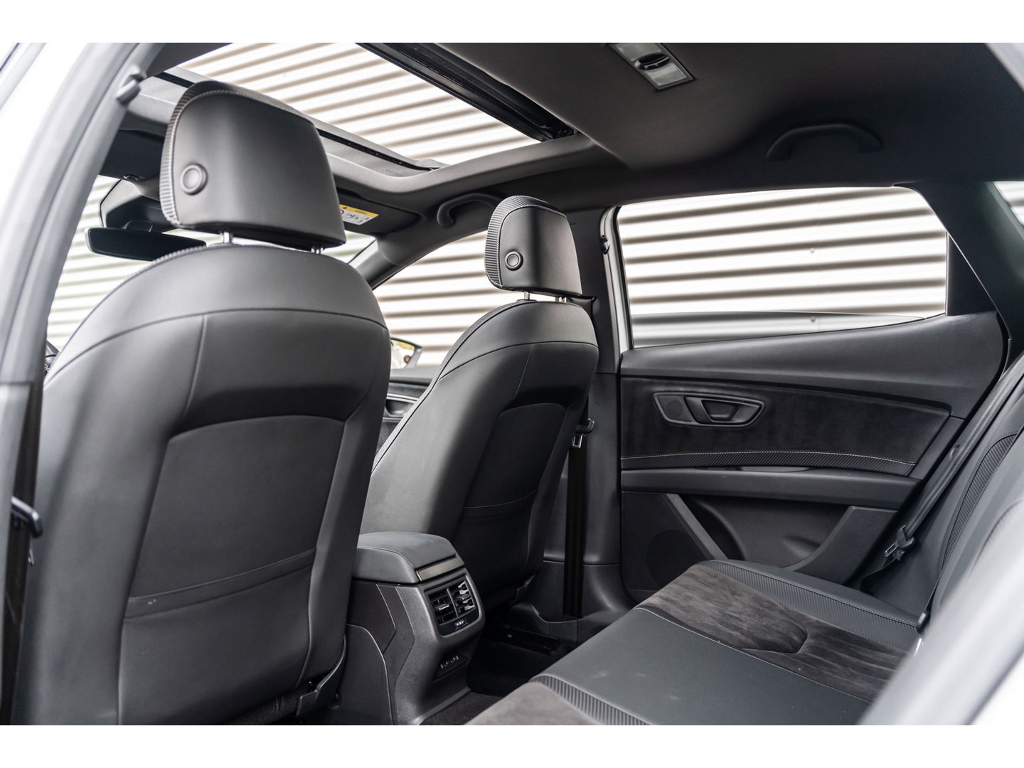 SEAT Leon 2.0 TSI CUPRA PANO BEATS VIRTUAL KEYLESS CAMERA