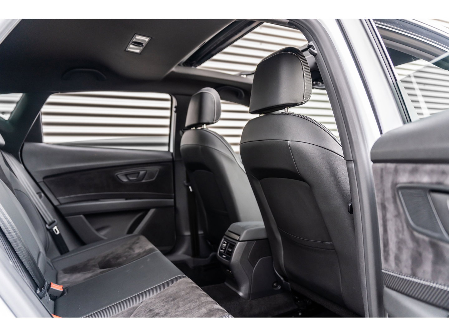 SEAT Leon 2.0 TSI CUPRA PANO BEATS VIRTUAL KEYLESS CAMERA
