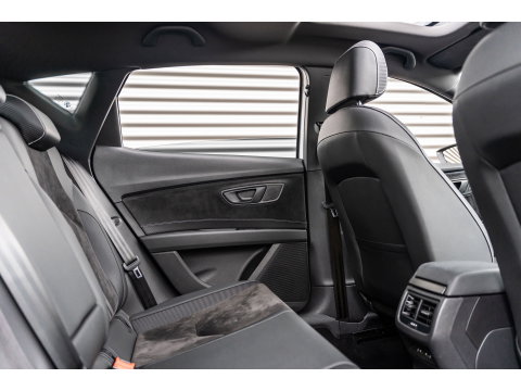 SEAT Leon 2.0 TSI CUPRA PANO BEATS VIRTUAL KEYLESS CAMERA