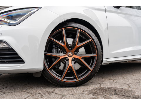 SEAT Leon 2.0 TSI CUPRA PANO BEATS VIRTUAL KEYLESS CAMERA
