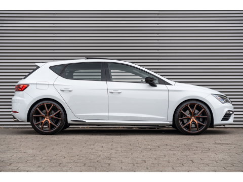 SEAT Leon 2.0 TSI CUPRA PANO BEATS VIRTUAL KEYLESS CAMERA