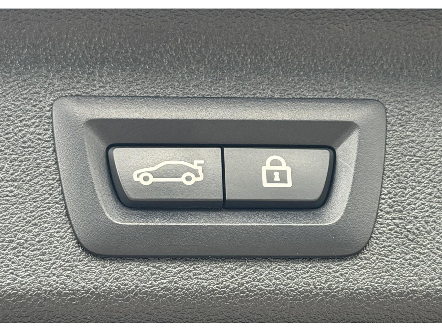 BMW 5 Serie Touring 530e xDrive Bus Ed. Plus |Pano|H/K|4W Steering|CoPilot|HUD|Laser