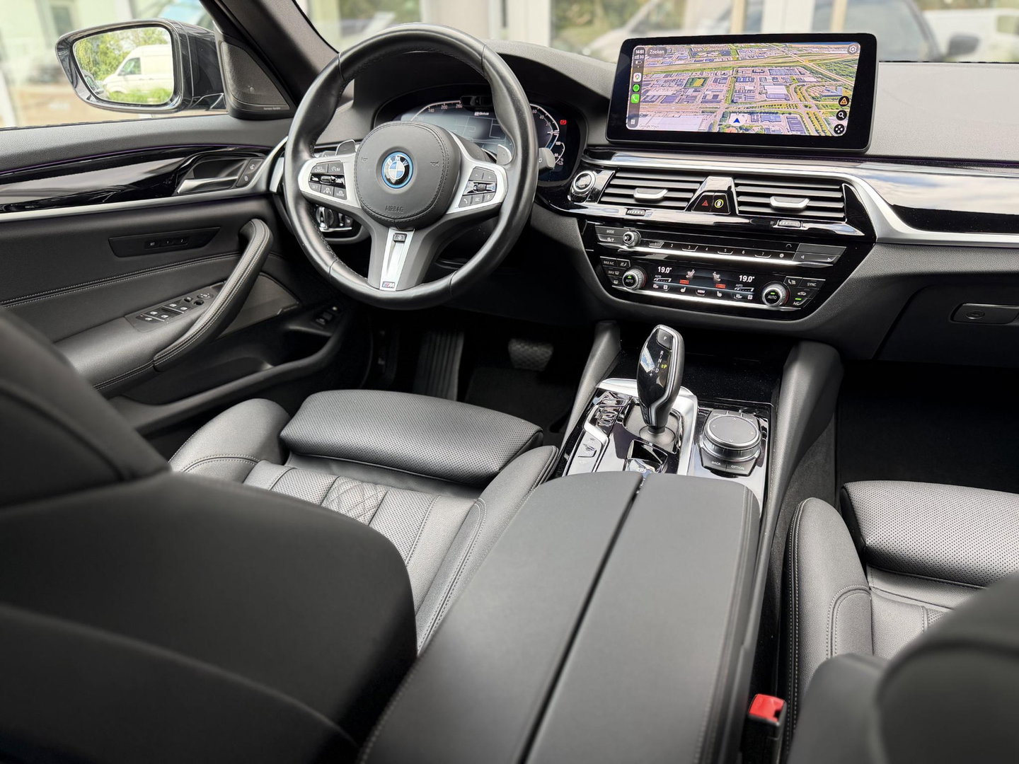 BMW 5 Serie Touring 530e xDrive Bus Ed. Plus |Pano|H/K|4W Steering|CoPilot|HUD|Laser