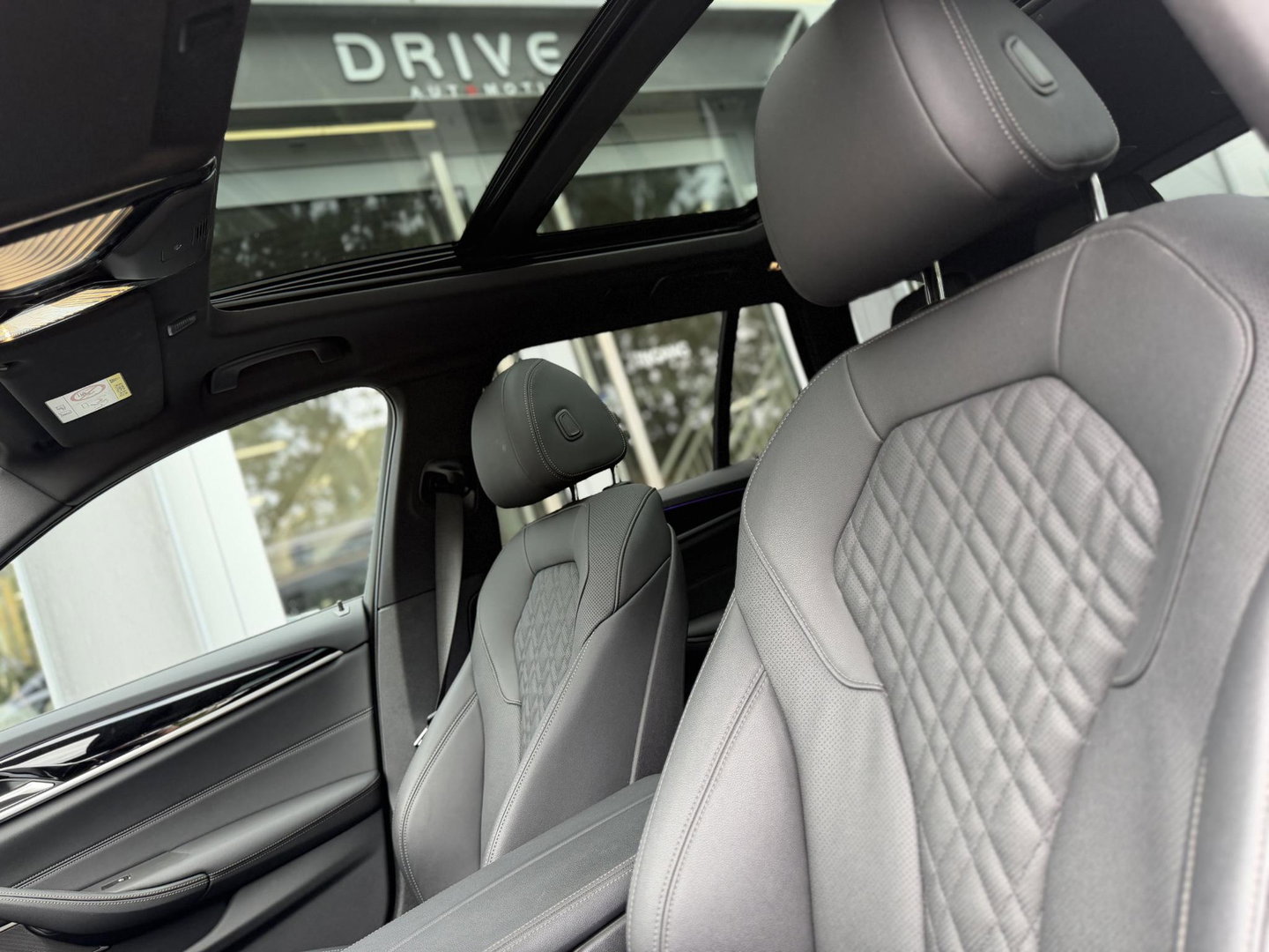 BMW 5 Serie Touring 530e xDrive Bus Ed. Plus |Pano|H/K|4W Steering|CoPilot|HUD|Laser