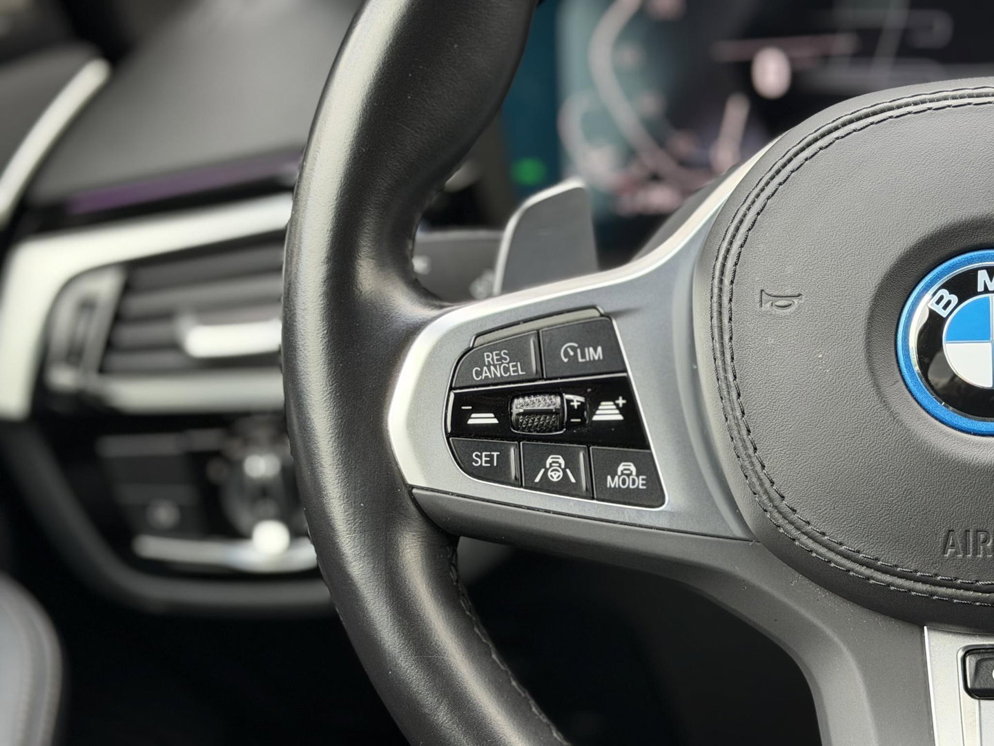 BMW 5 Serie Touring 530e xDrive Bus Ed. Plus |Pano|H/K|4W Steering|CoPilot|HUD|Laser