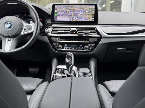 BMW 5 Serie Touring 530e xDrive Bus Ed. Plus |Pano|H/K|4W Steering|CoPilot|HUD|Laser