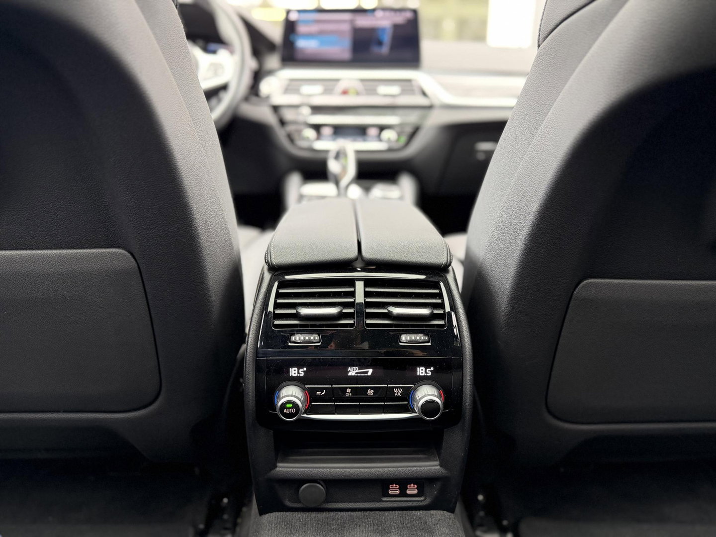BMW 5 Serie Touring 530e xDrive Bus Ed. Plus |Pano|H/K|4W Steering|CoPilot|HUD|Laser